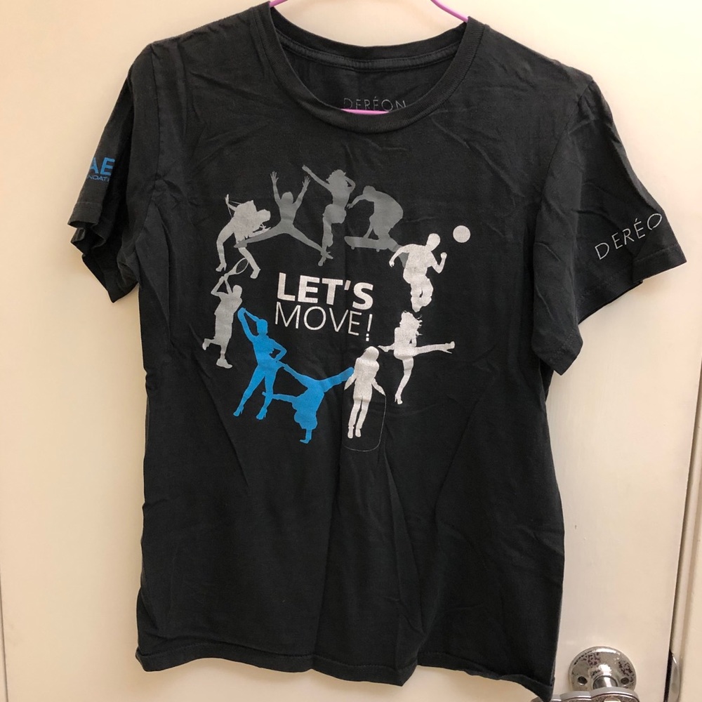 bogo 50% off ✰ deréon graphic “let’s move!” tshirt